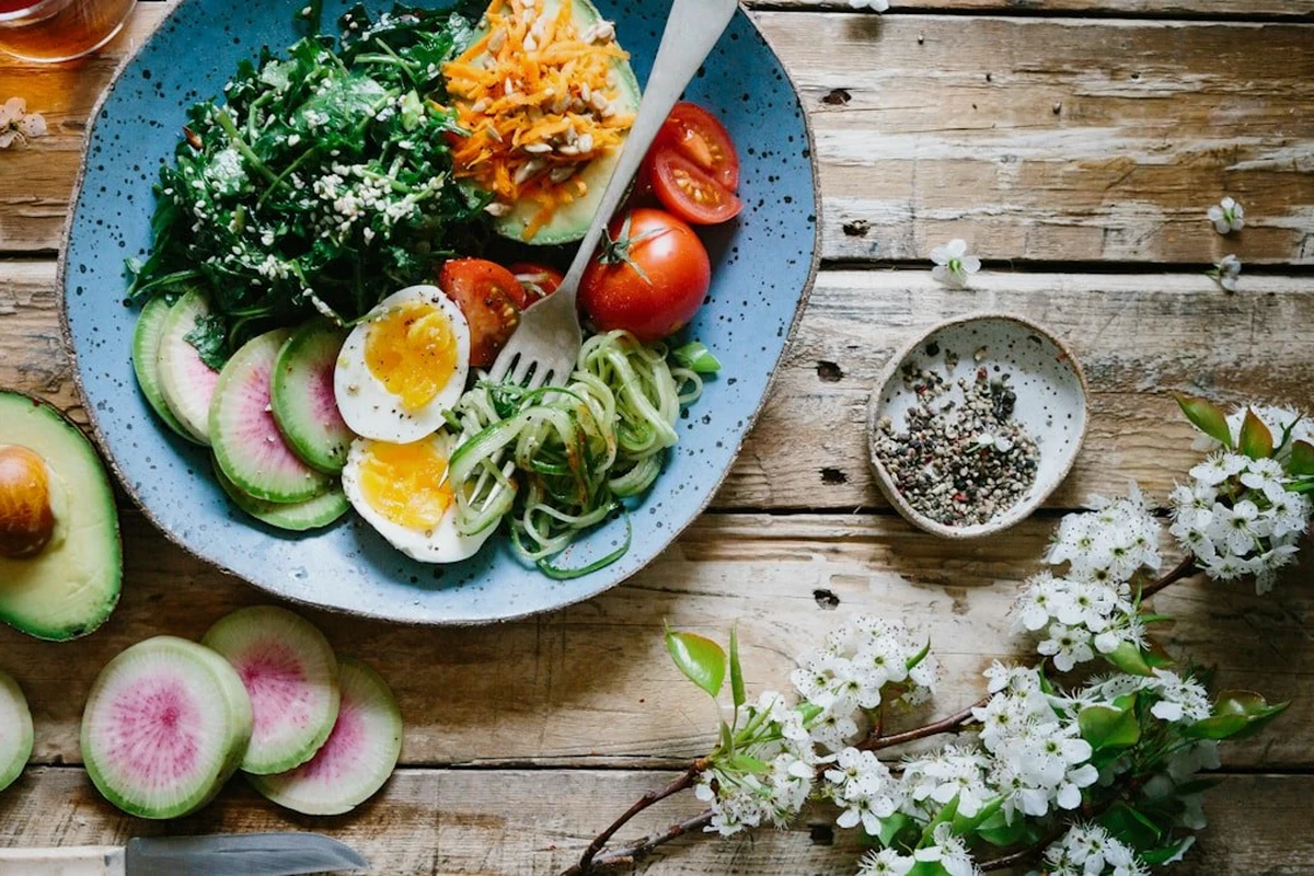 10 Day Detox Diet Food List: A Nourishing Reset Without the Drama photographed in warm natural light